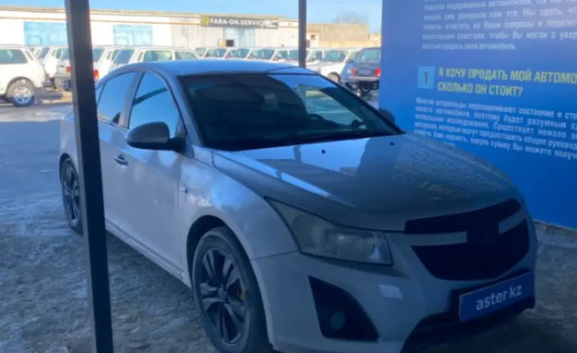 Chevrolet Cruze 2012 года за 2 500 000 тг. в Актау фото 4