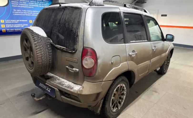 Chevrolet Niva 2012 года за 2 600 000 тг. в Уральск фото 5