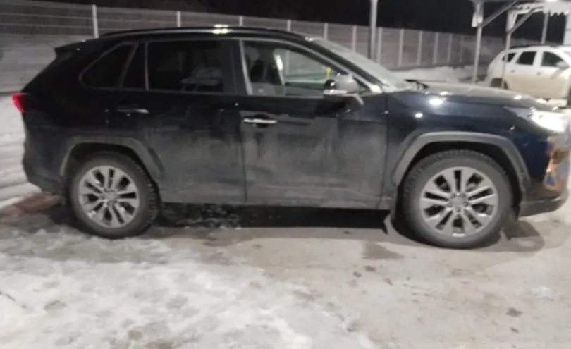 Toyota RAV4 2021 года за 17 000 000 тг. в Усть-Каменогорск фото 4
