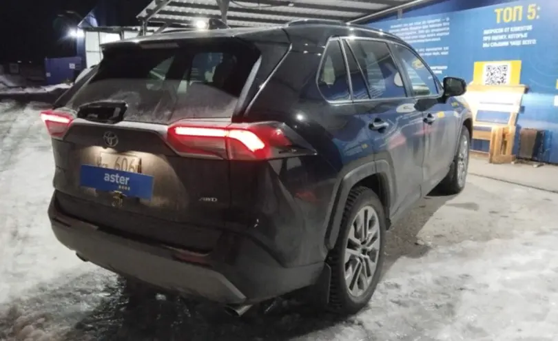 Toyota RAV4 2021 года за 17 000 000 тг. в Усть-Каменогорск фото 5
