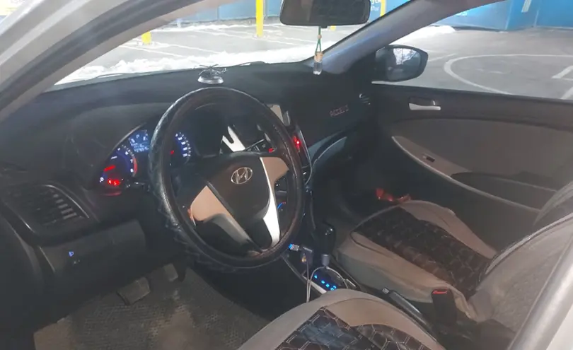 Hyundai Accent 2012 года за 4 000 000 тг. в Алматы фото 5