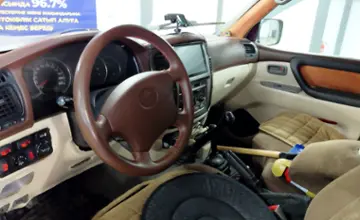 Toyota Land Cruiser 2005 года за 9 000 000 тг. в Астана фото 5