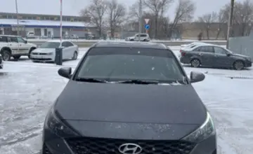 Hyundai Accent 2021 года за 7 500 000 тг. в Уральск фото 2