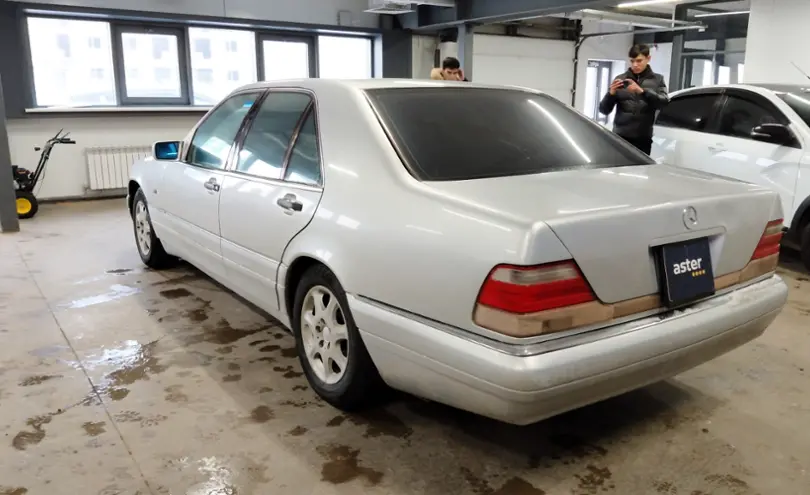 Mercedes-Benz S-Класс 1997 года за 3 200 000 тг. в Астана фото 4