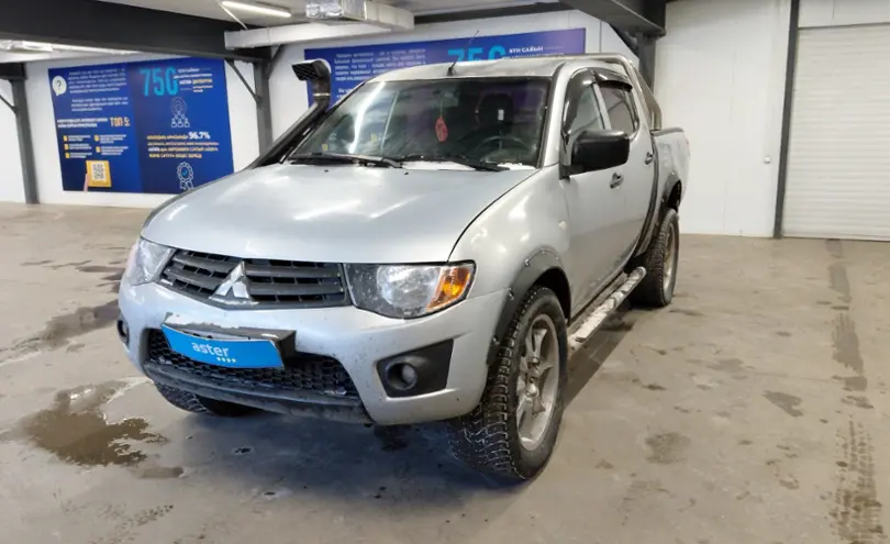 Mitsubishi L200 2011 года за 5 500 000 тг. в Астана