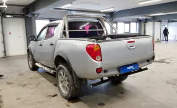 Mitsubishi L200 2011 года за 5 500 000 тг. в Астана фото 4