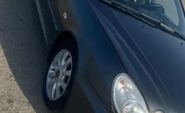 Hyundai Sonata 2005 года за 2 400 000 тг. в Уральск фото 4