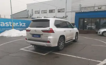Lexus LX 2019 года за 40 000 000 тг. в Алматы фото 3