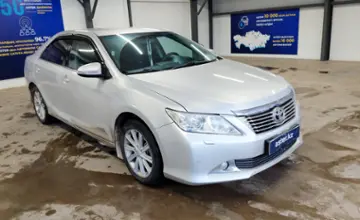 Toyota Camry 2013 года за 8 500 000 тг. в Астана фото 2