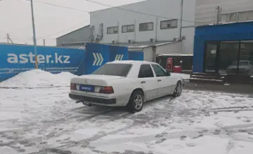 Mercedes-Benz W124 1990 года за 1 200 000 тг. в Алматы фото 3