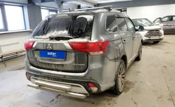 Mitsubishi Outlander 2019 года за 10 000 000 тг. в Астана фото 3