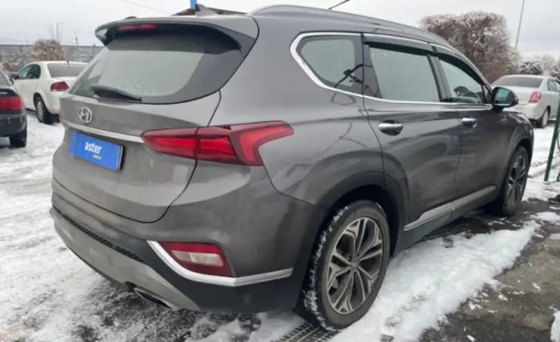Hyundai Santa Fe 2020 года за 14 000 000 тг. в Талдыкорган фото 5