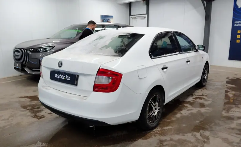 Skoda Rapid 2014 года за 4 000 000 тг. в Астана фото 3