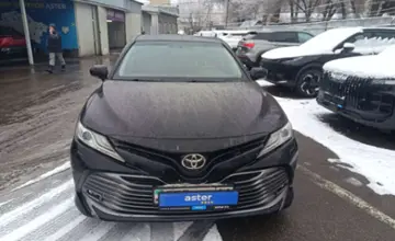 Toyota Camry 2019 года за 14 000 000 тг. в Алматы фото 2