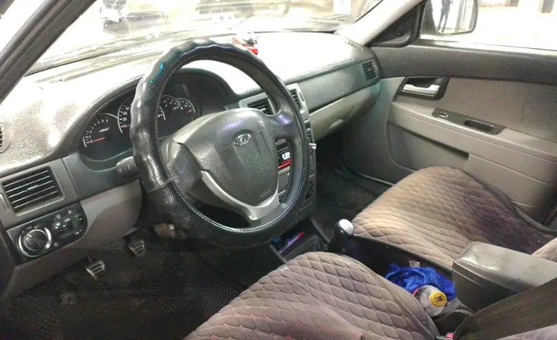 LADA (ВАЗ) Priora 2012 года за 2 000 000 тг. в Астана фото 5