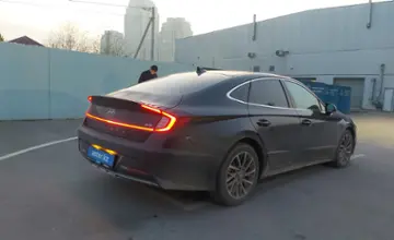 Hyundai Sonata 2020 года за 12 000 000 тг. в Шымкент фото 3