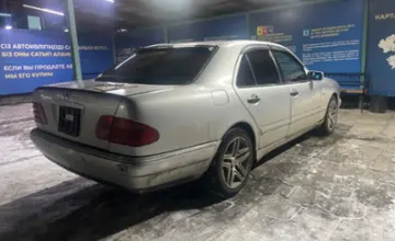 Mercedes-Benz E-Класс 1996 года за 2 500 000 тг. в Талдыкорган