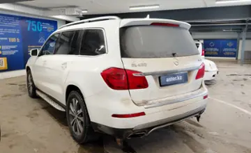 Mercedes-Benz GL-Класс 2015 года за 14 000 000 тг. в Астана фото 4