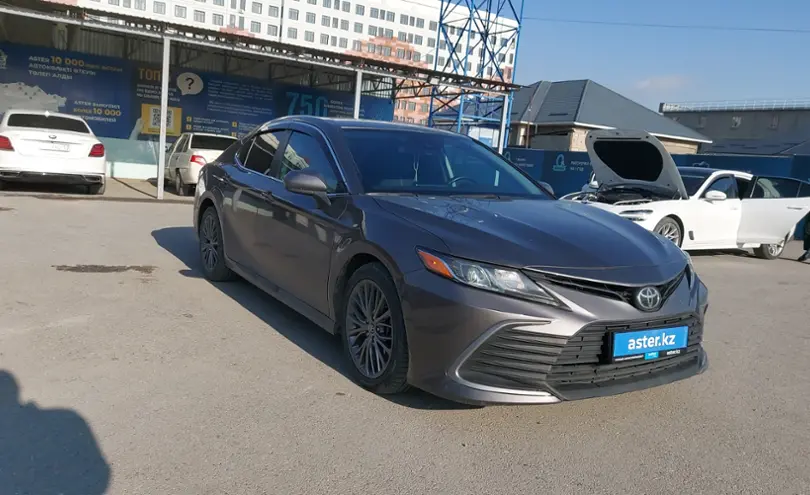 Toyota Camry 2021 года за 12 000 000 тг. в Шымкент фото 2