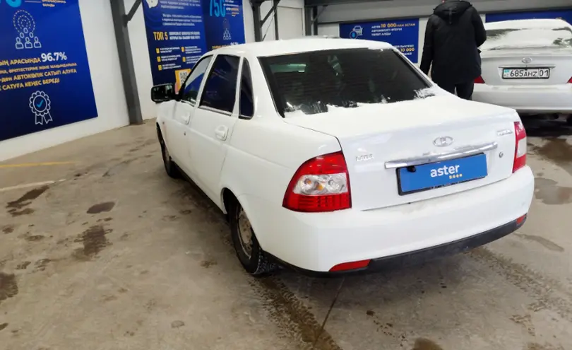 LADA (ВАЗ) Priora 2015 года за 3 500 000 тг. в Астана фото 4