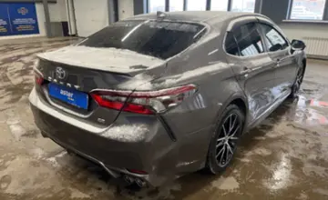 Toyota Camry 2023 года за 14 000 000 тг. в Астана