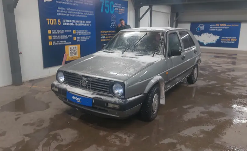 Volkswagen Golf 1990 года за 800 000 тг. в Астана