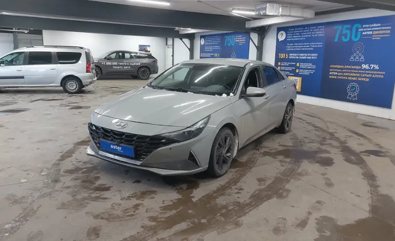 Hyundai Elantra 2021 года за 8 000 000 тг. в Астана