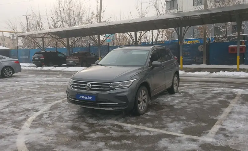 Volkswagen Tiguan 2021 года за 13 000 000 тг. в Алматы