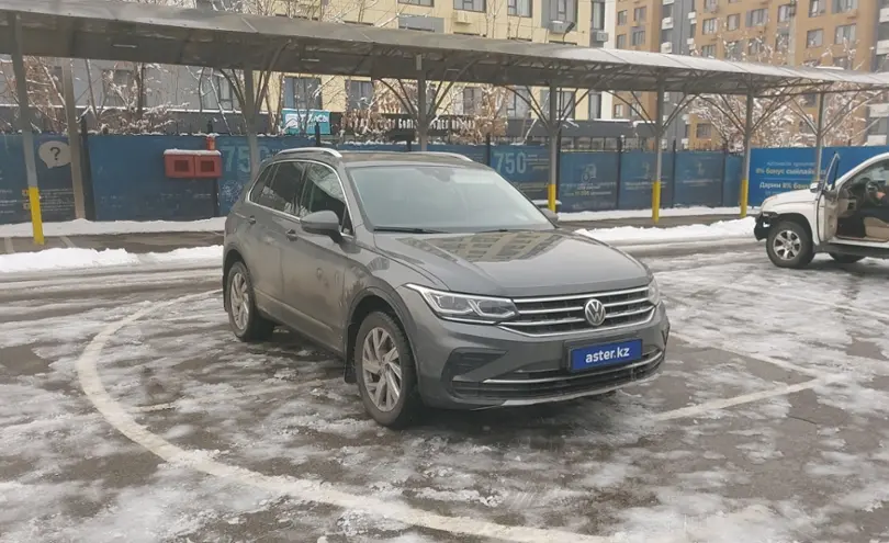 Volkswagen Tiguan 2021 года за 13 000 000 тг. в Алматы фото 2