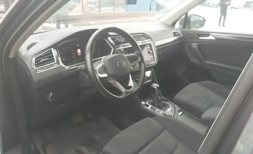 Volkswagen Tiguan 2021 года за 13 000 000 тг. в Алматы фото 5