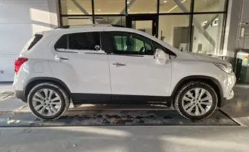 Chevrolet Tracker 2020 года за 6 500 000 тг. в Астана фото 4