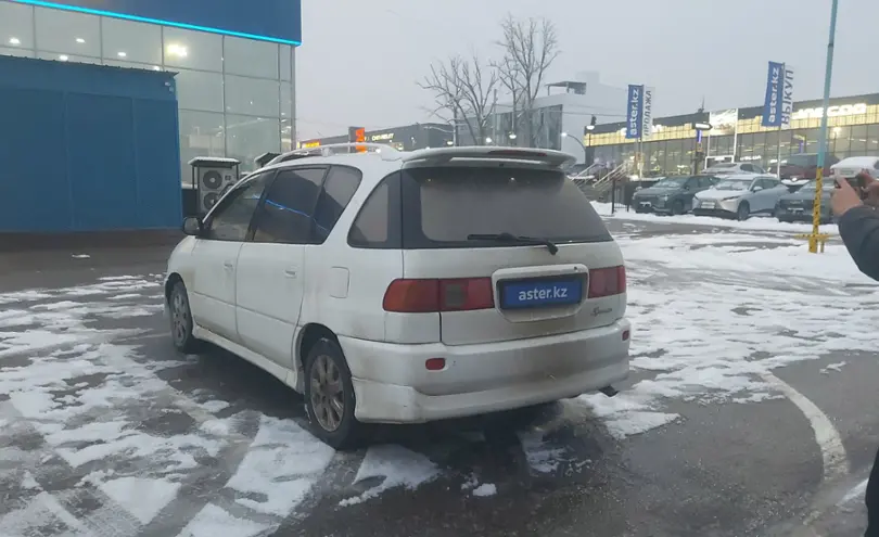 Toyota Ipsum 1997 года за 3 000 000 тг. в Алматы фото 4