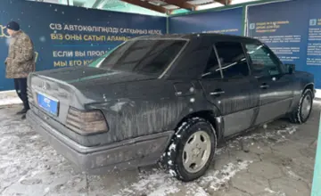 Mercedes-Benz W124 1993 года за 2 000 000 тг. в Талдыкорган