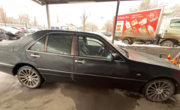 Mercedes-Benz S-Класс 1997 года за 2 500 000 тг. в Алматы фото 4