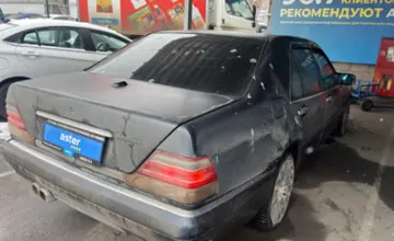 Mercedes-Benz S-Класс 1997 года за 2 500 000 тг. в Алматы