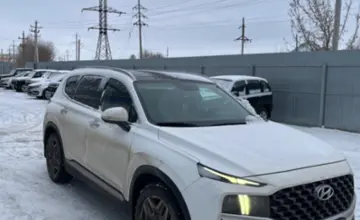 Hyundai Santa Fe 2021 года за 13 800 000 тг. в Уральск фото 3