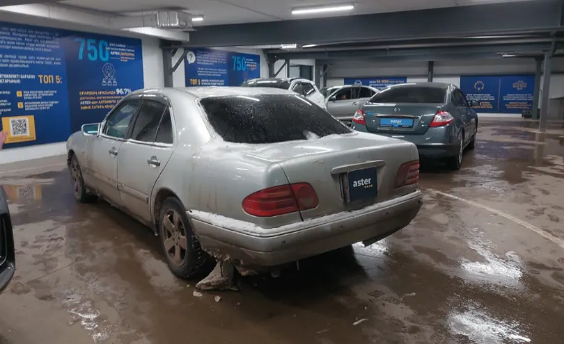 Mercedes-Benz E-Класс 1996 года за 1 500 000 тг. в Астана фото 4