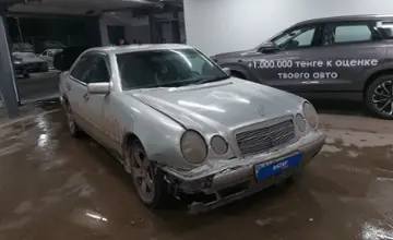 Mercedes-Benz E-Класс 1996 года за 1 500 000 тг. в Астана фото 2