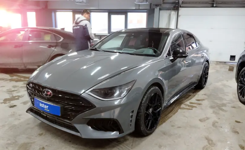 Hyundai Sonata 2021 года за 11 500 000 тг. в Астана
