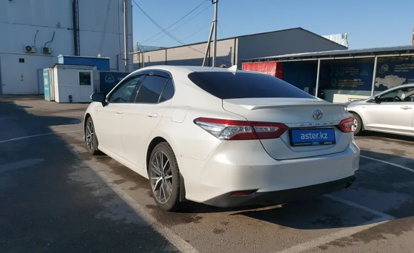 Toyota Camry 2021 года за 18 000 000 тг. в Шымкент фото 4