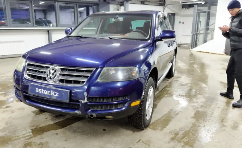 Volkswagen Touareg 2004 года за 4 300 000 тг. в Астана