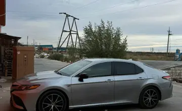 Toyota Camry 2019 года за 14 000 000 тг. в Атырау фото 3