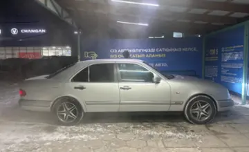 Mercedes-Benz E-Класс 1997 года за 4 500 000 тг. в Талдыкорган фото 4