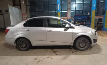 Chevrolet Aveo 2013 года за 2 500 000 тг. в Караганда фото 4