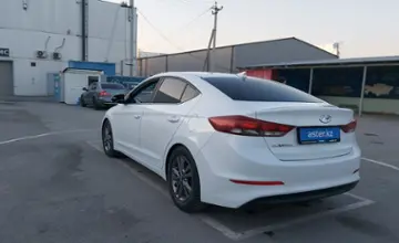 Hyundai Elantra 2017 года за 8 500 000 тг. в Шымкент фото 4