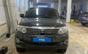 Toyota Fortuner 2013 года за 10 300 000 тг. в Актобе фото 2