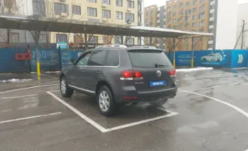 Volkswagen Touareg 2007 года за 5 500 000 тг. в Алматы фото 4