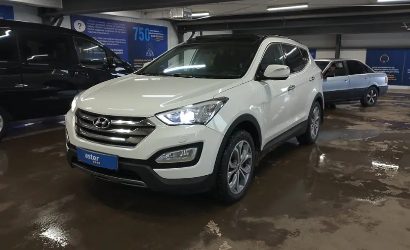 Hyundai Santa Fe 2012 года за 9 000 000 тг. в Астана