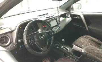 Toyota RAV4 2016 года за 11 500 000 тг. в Астана фото 5