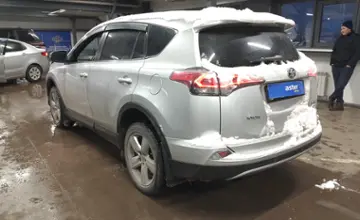Toyota RAV4 2016 года за 11 500 000 тг. в Астана фото 4